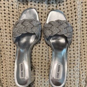 Steve Madden Metallic Silver Heeled Sandals SZ 12